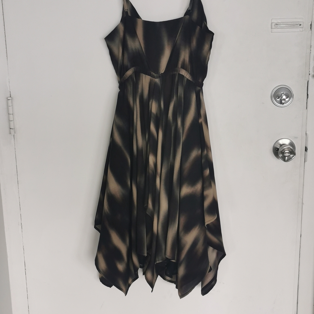 DRESS - Picture 3 of 3